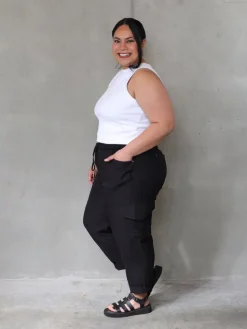 LAVISH Hybrid Cargo Pant - Black